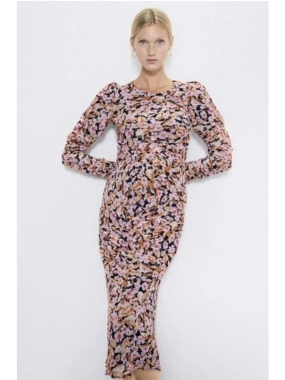 Zara Floral Ruched Midi Dress Puff Sleeve Blogger Favorite Black Pink Size Small - Picture 5 of 11